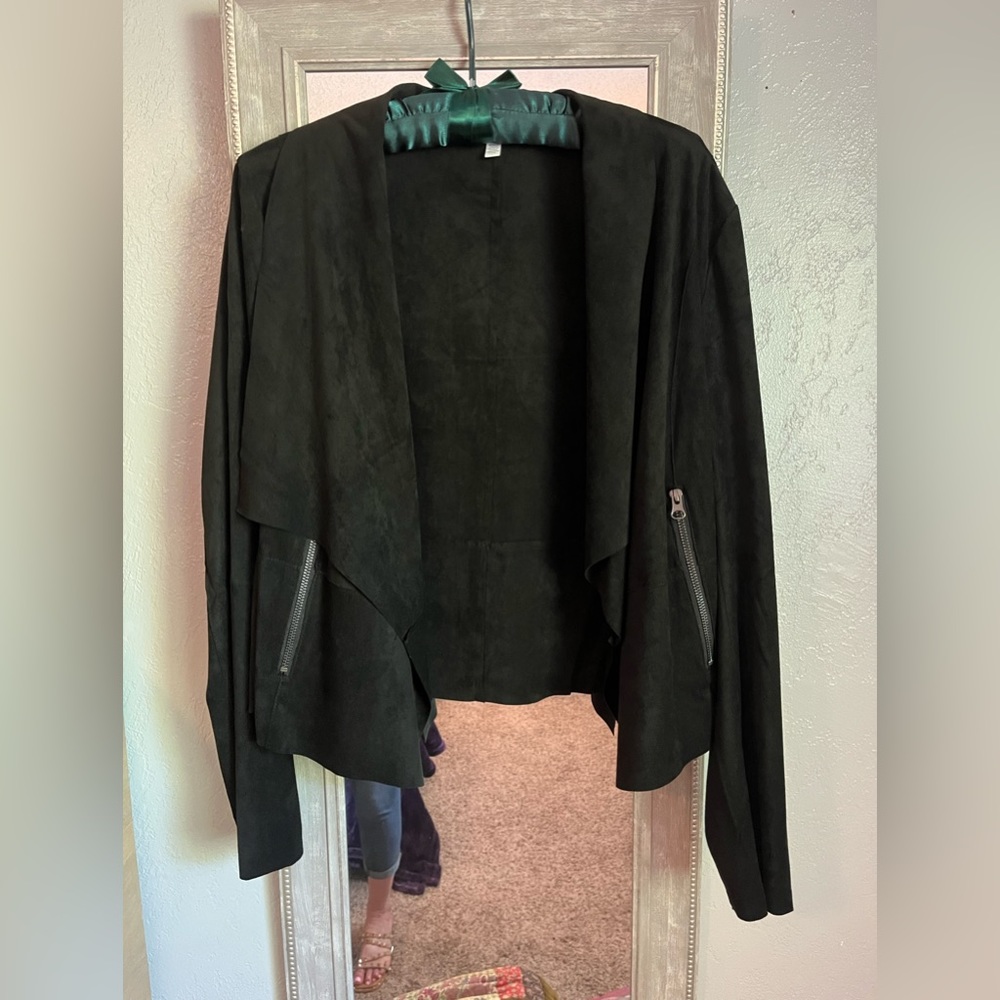 Sofia Vergara drape front faux suede moto jacket M